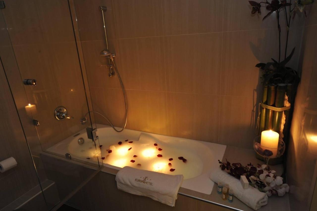 Europa Hotel Kastoria Extérieur photo