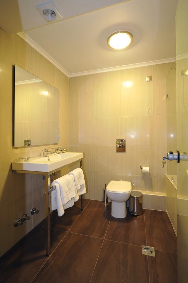 Europa Hotel Kastoria Extérieur photo